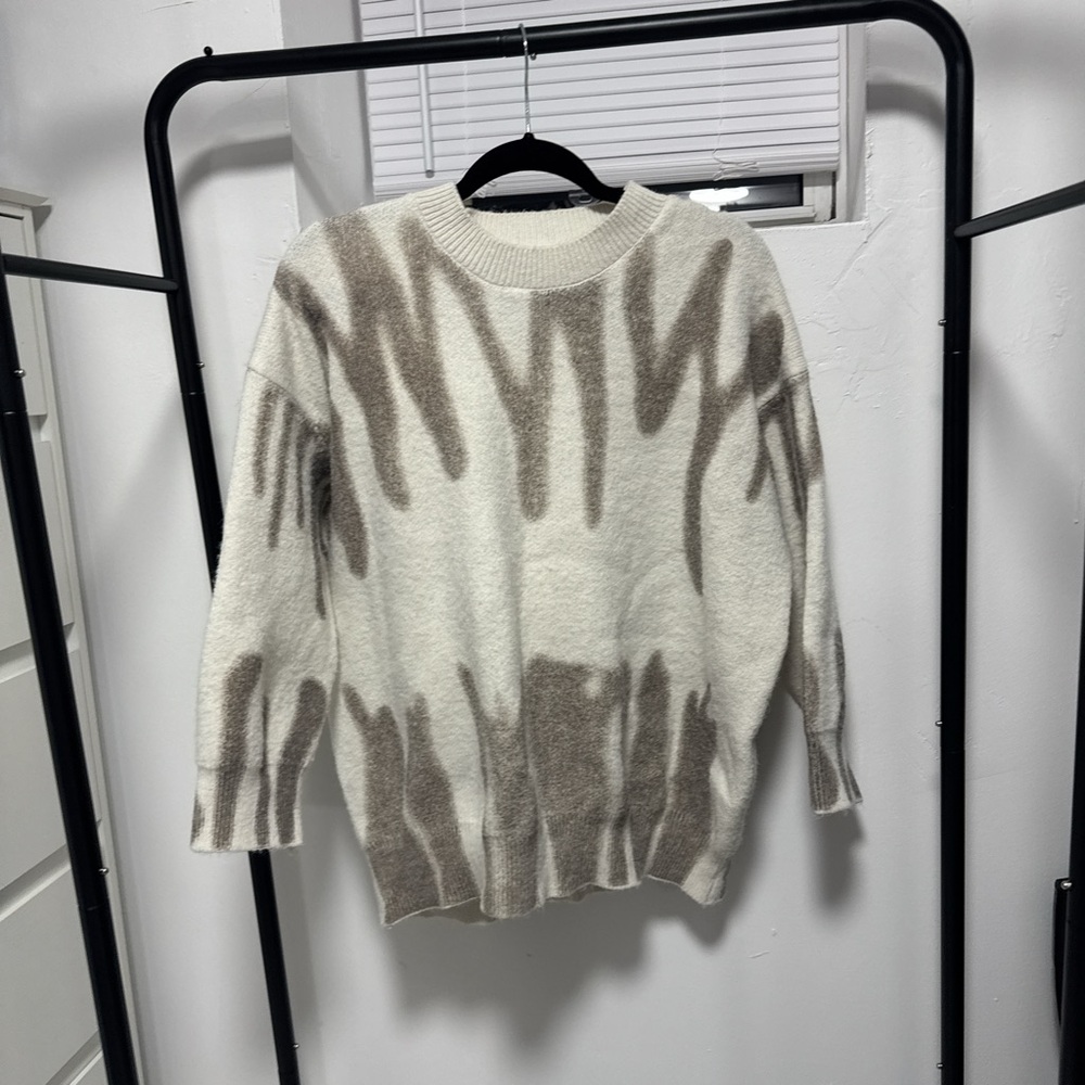 Cream & Taupe Abstract Pattern Knit Sweater Boutique